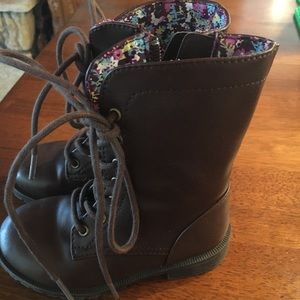 Toddler girls brown boots size 8